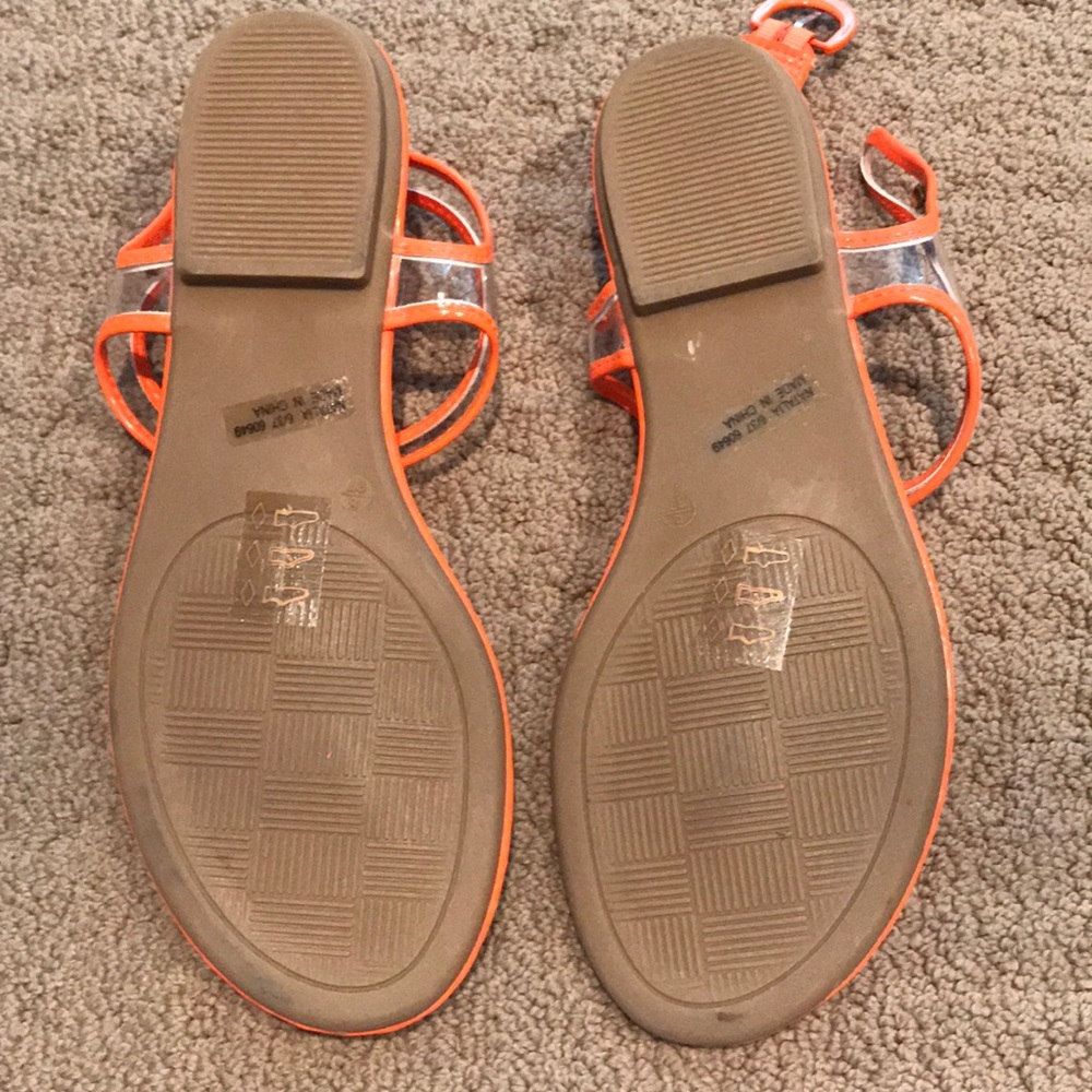 Sandals - Picture 3 of 3